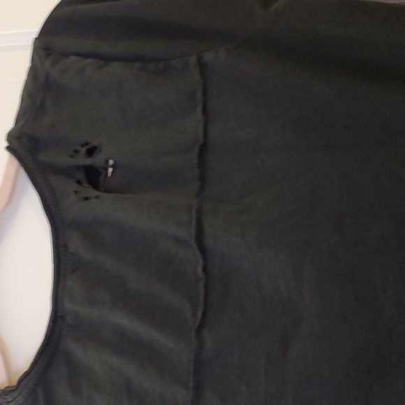 AE Don't Ask Why distressed tee - Picture 3 of 5